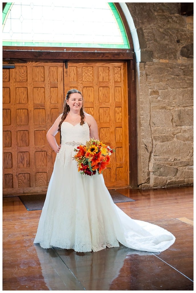 Sweet_Fall_Inspired_Bridal_Great_Hall0005
