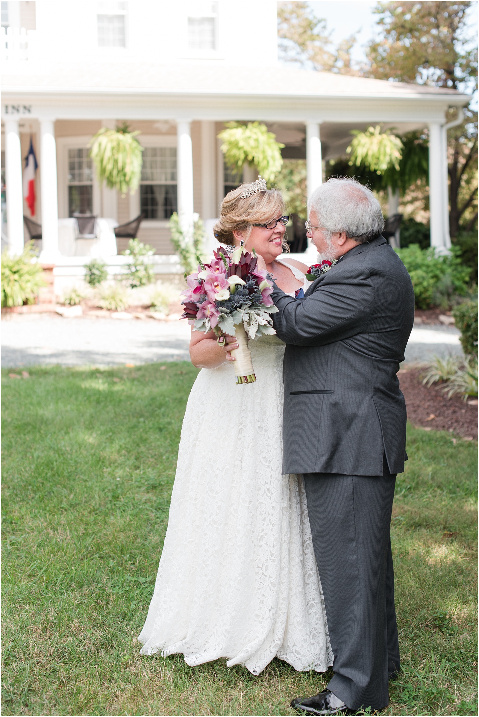 Michelle and Sara Photography, Michelle and Sara weddings, michelle robinson photography, burke manor inn, first look, bride and groom first look
