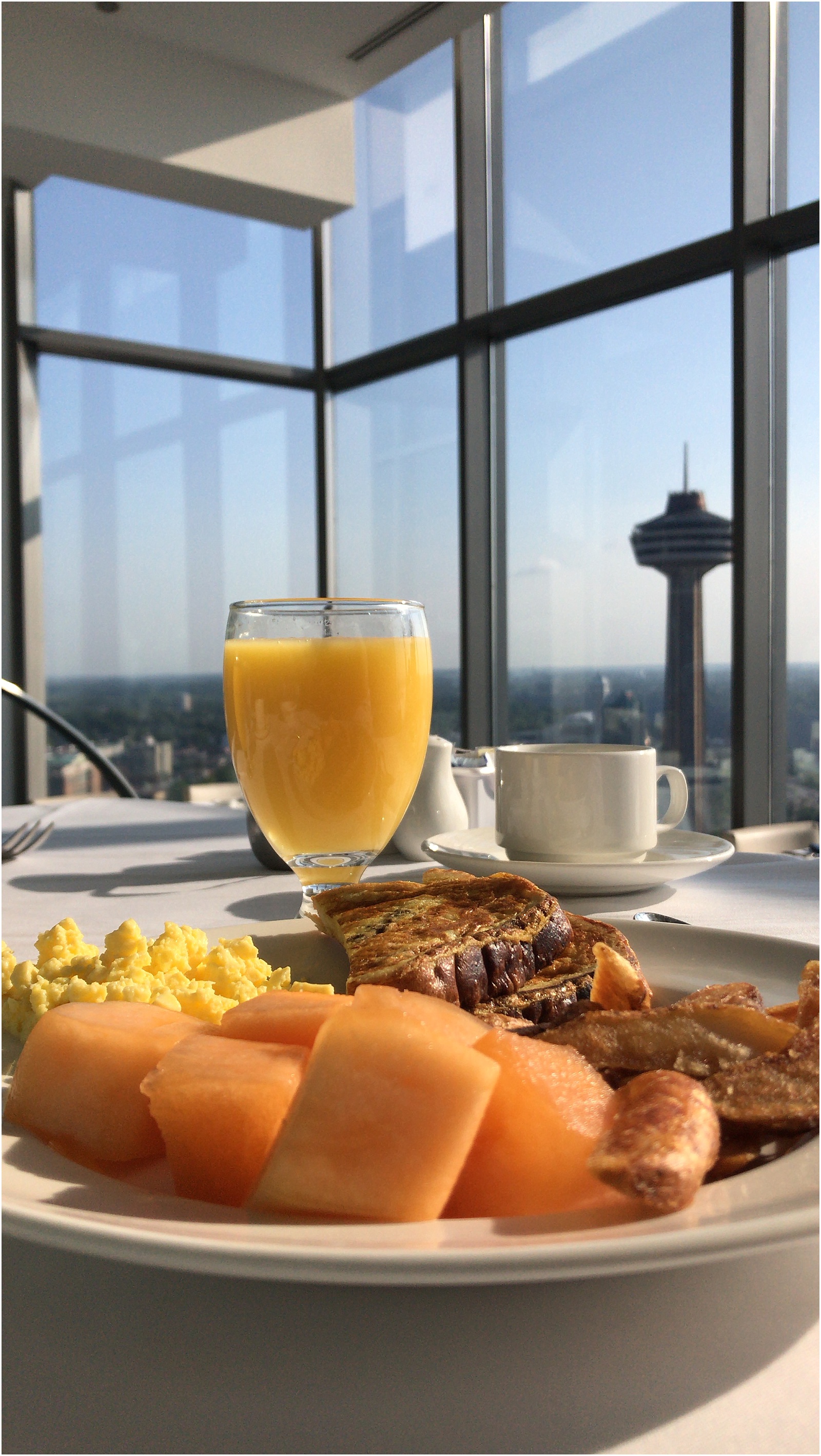 The Crowne Plaza Hotel Breakfast 33rd Floor Niagara Falls Ontario Canada
